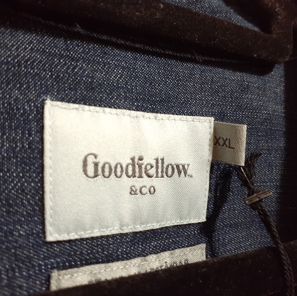 COPY - Men's Standard Fit Short Sleeve Denim Shirt 2x - Picture 6 of 11